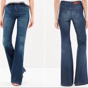 MADEWELL Flea Market Flare Jeans in Carl Wash